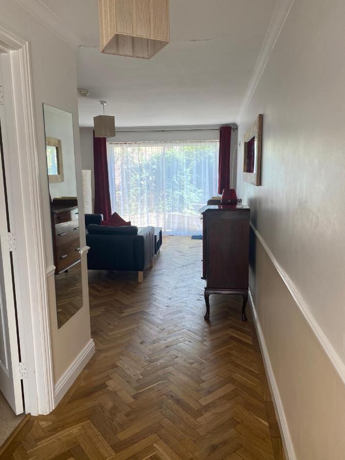 Byways Serviced Apartments Salisbury Exteriör bild