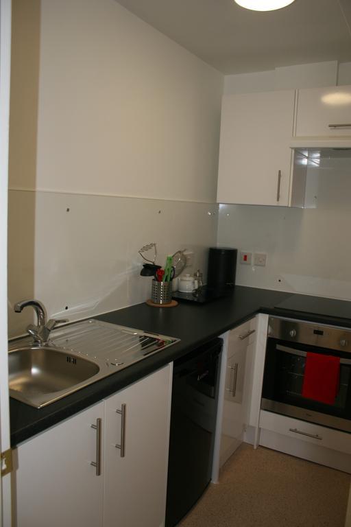 Byways Serviced Apartments Salisbury Exteriör bild
